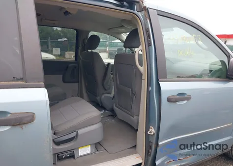 2008 Chrysler Town & Country Lx z USA, uszkodzony, nr VIN 2A8HR44H78R137219